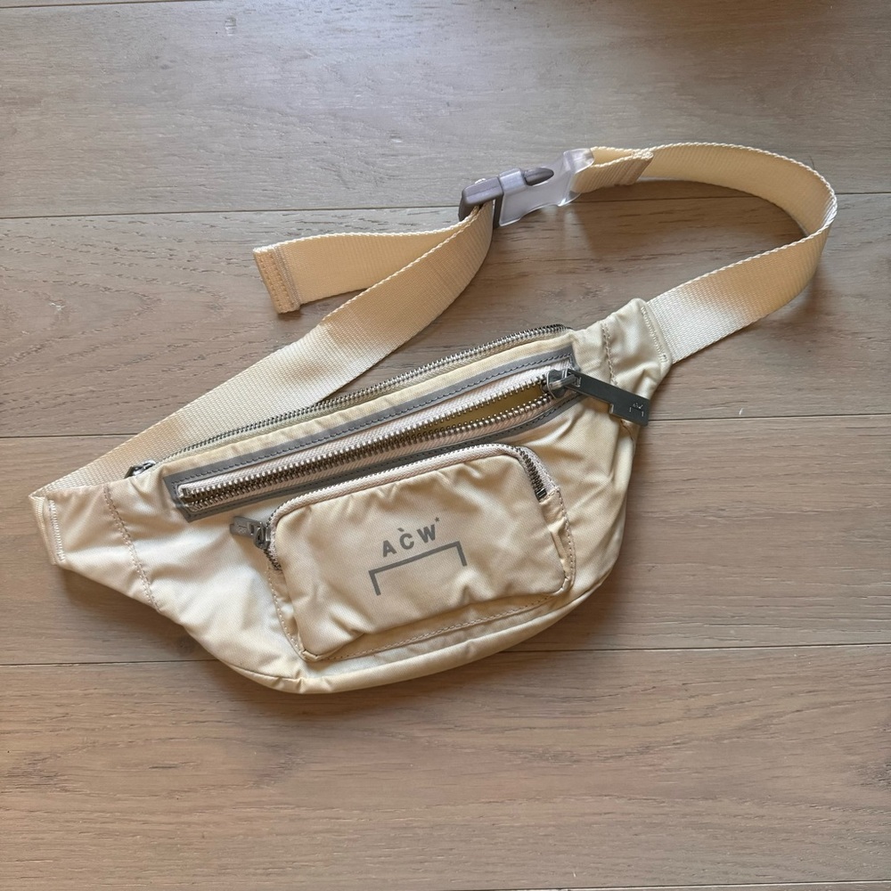 A-Cold-Wall* Beige Nylon Bodybag Crossbody bag